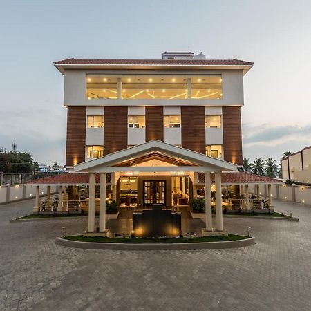 Hotel Aadrika Chikmagalūr Exterior foto